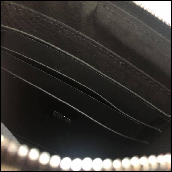 Brand new Dior oblique flat pouch - Picture 4 of 5